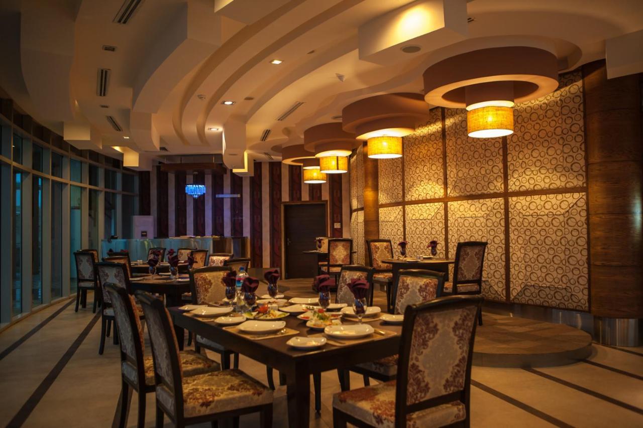 Jacaranda Heights Hotel Islamabad Eksteriør billede