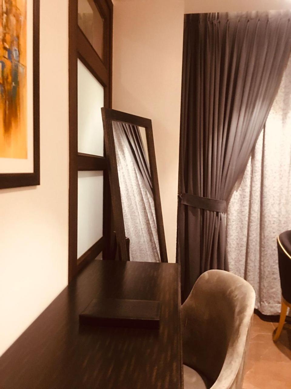 Jacaranda Heights Hotel Islamabad Eksteriør billede